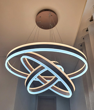 쿠베르 투톤 3단 펜던트조명, 거실등 (160W)